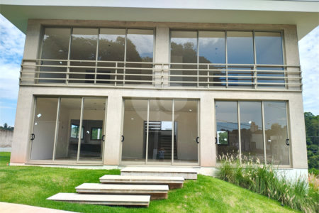 Casa à venda com 4 quartos, sendo 3 suítes,  no condomínio Villa Verde, Jundiaí - SP