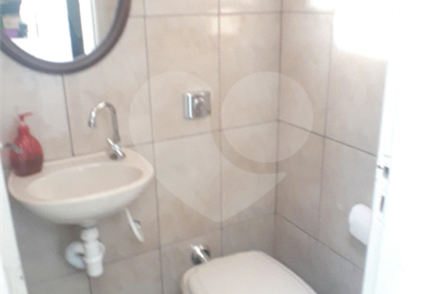 Casa Térrea à venda com 4 quartos, sendo 1 suíte, em Vila Romero, São Paulo, SP