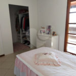 Casa à venda com 5 quartos, sendo 1 suíte, em Santa Claudina, Vinhedo, SP