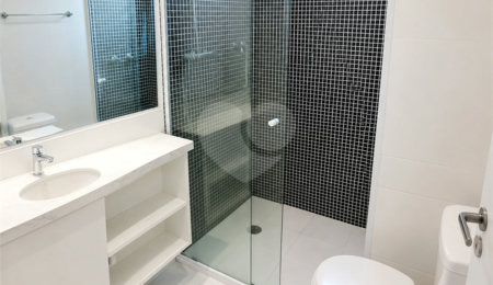 Apartamento à venda com 3 suítes em Moema, São Paulo, SP