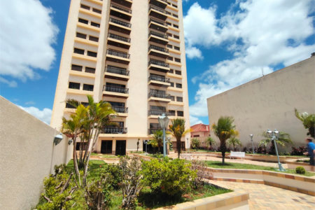 Apartamento à venda ou para alugar com 3 quartos, sendo 1 suíte, no Centro, Itapetininga, SP