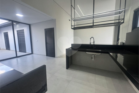 Casa à venda com 3 quartos, sendo 1 suíte, no condomínio Residencial Villagio Wanel, Sorocaba - SP