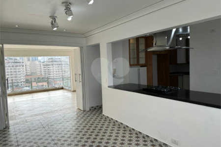 Apartamento para alugar com 3 suítes em Santana, São Paulo, SP