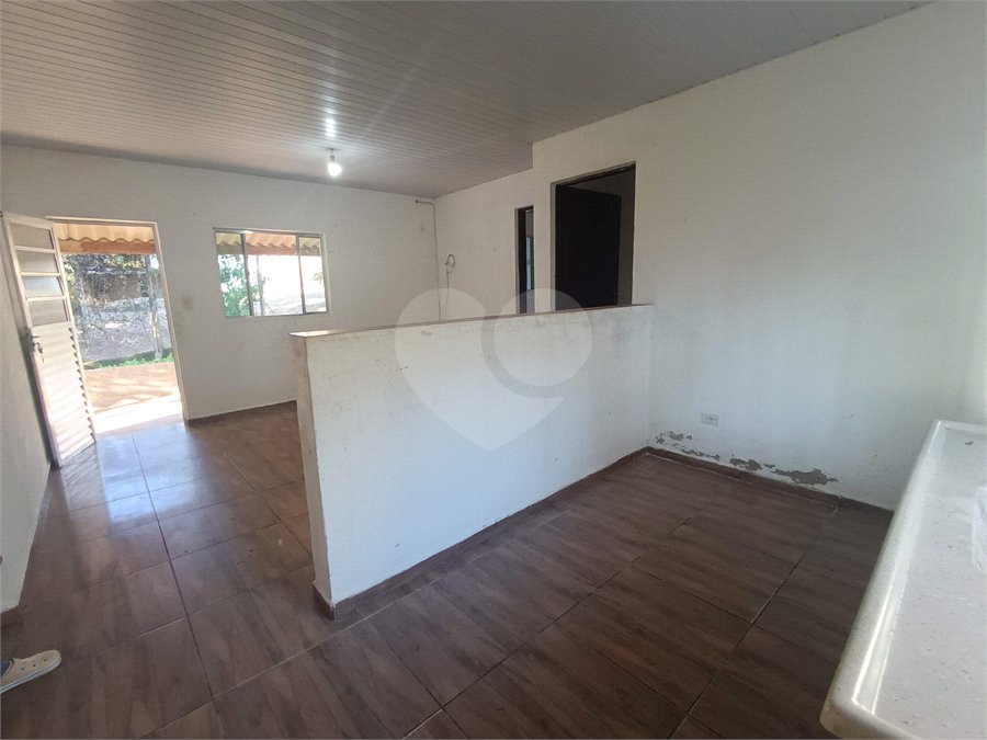 Casa à venda com 4 quartos em Vila Vilma (mailasqui), São Roque, SP