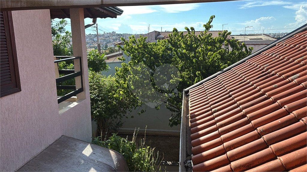 Sobrado à venda com 5 quartos, sendo 3 suítes,  em Jardim Recanto do Valle, Indaiatuba, SP