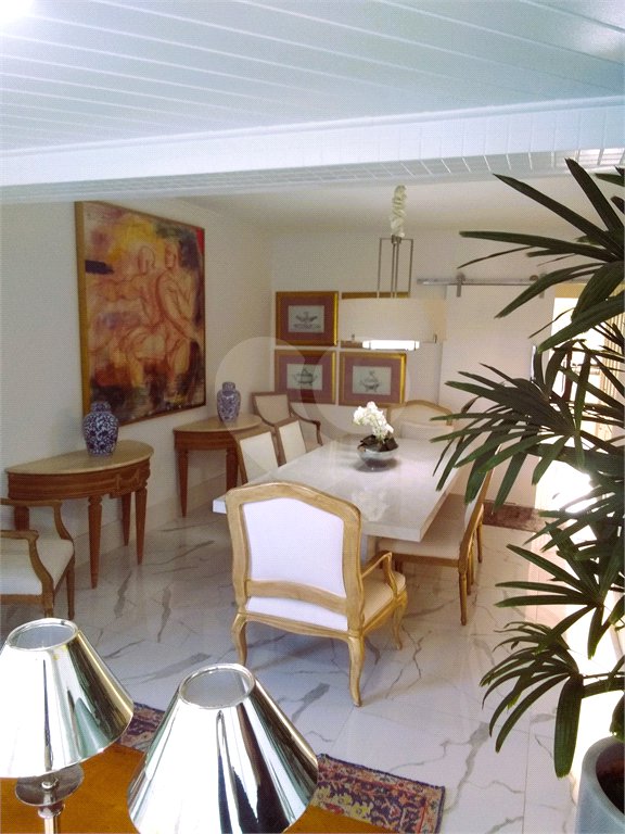 Apartamento à venda com 4 suítes em Vila Andrade, São Paulo, SP