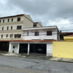 Casa à venda com 4 quartos, sendo 2 suítes, em Vila Mogilar, Mogi das Cruzes, SP