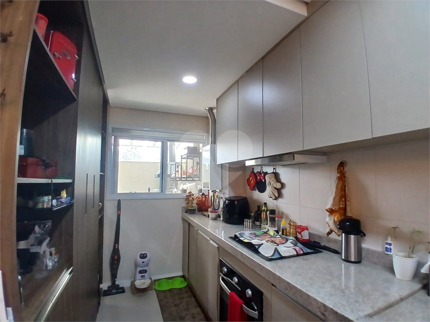 Apartamento à venda com 2 quartos, sendo 1 suíte,  em Bairro do Cambará, São Roque, SP