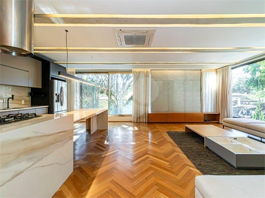 Casa à venda ou para alugar com 2 suítes no condomínio Praça Gabriel, São Paulo - SP
