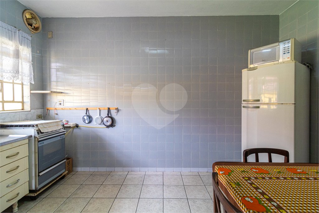 Sobrado à venda com 4 quartos, sendo 1 suíte, em Campo Belo, São Paulo, SP