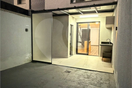 Casa à venda com 2 suítes no condomínio Gran Loft, Cotia - SP
