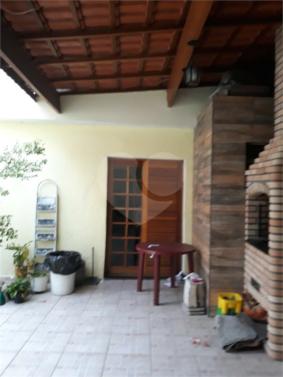 Sobrado à venda com 4 quartos, sendo 2 suítes, em Parque Edu Chaves, São Paulo, SP