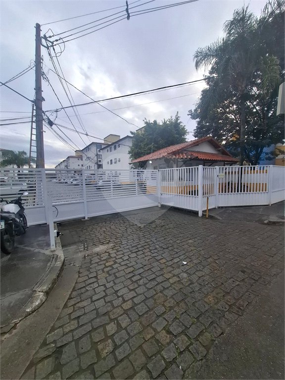Apartamento para alugar com 2 quartos em Santíssimo, Rio de Janeiro, RJ