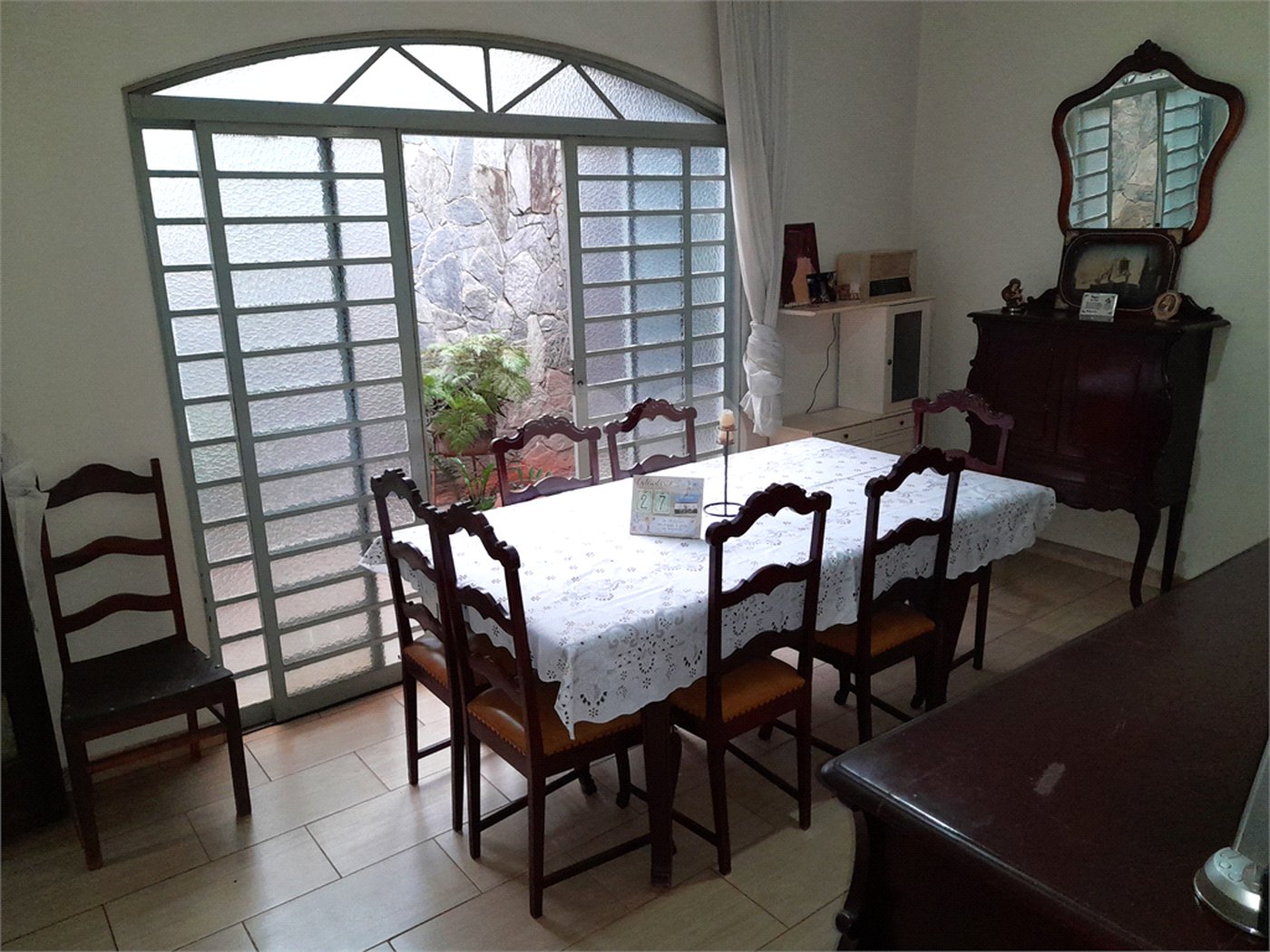 Casa à venda com 5 quartos, sendo 1 suíte,  em Jardim Anhangüera, Ribeirão Preto, SP