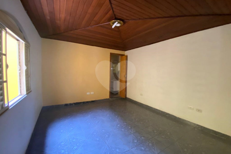 Sobrado à venda com 3 quartos, sendo 1 suíte, em Vila Guilherme, São Paulo, SP