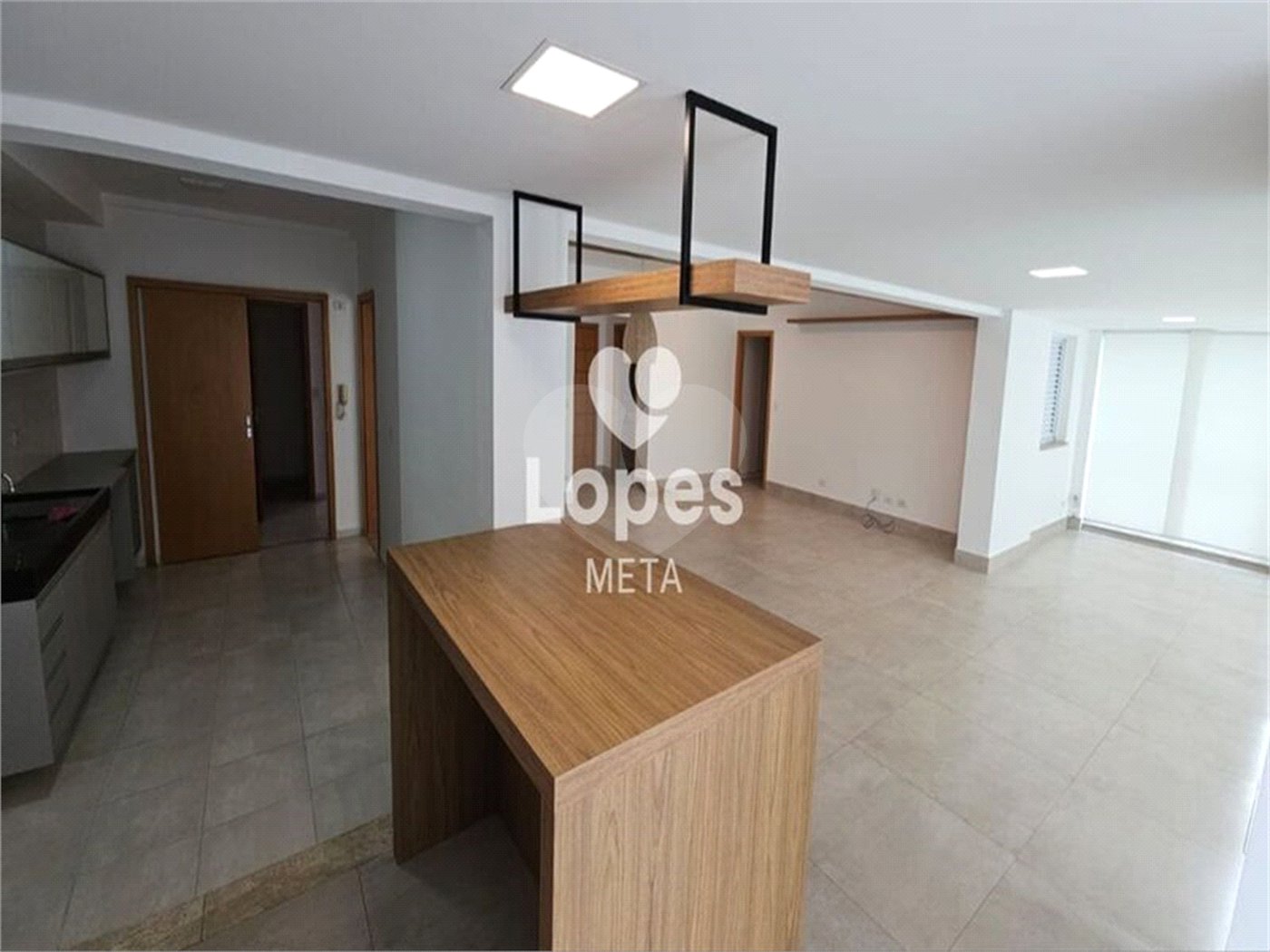 Apartamento à venda com 4 suítes em Parque Residencial Aquarius, São José dos Campos, SP