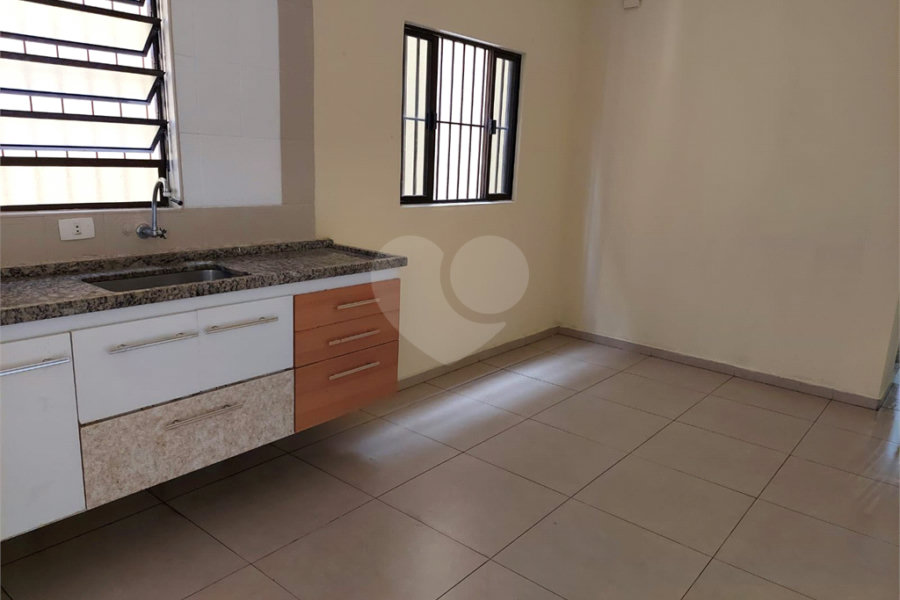 Sobrado à venda com 3 quartos, sendo 1 suíte, no Brasilândia, São Paulo, SP