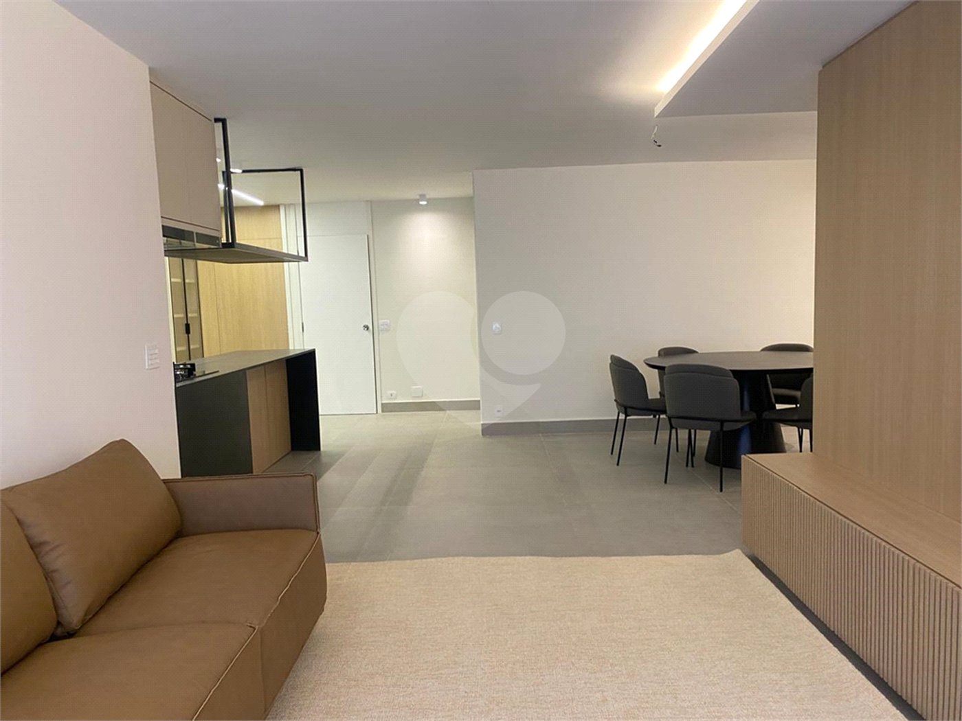 Apartamento à venda com 3 quartos, sendo 1 suíte,  em Itaim Bibi, São Paulo, SP