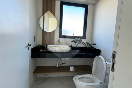 Casa à venda com 3 suítes no condomínio Reserva Central Parque, Salto - SP