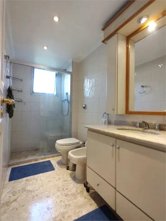 Apartamento à venda com 4 quartos, sendo 1 suíte, em Brooklin Paulista, São Paulo, SP