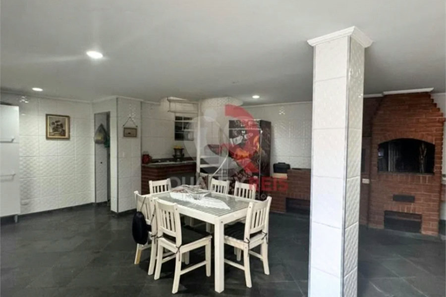 Sobrado à venda com 3 quartos, sendo 2 suítes, em Vila Maria, São Paulo, SP
