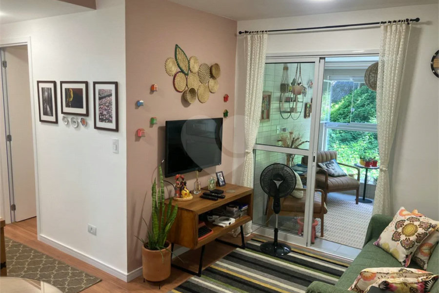 Apartamento à venda com 2 quartos, sendo 1 suíte, em Santana, São Paulo, SP