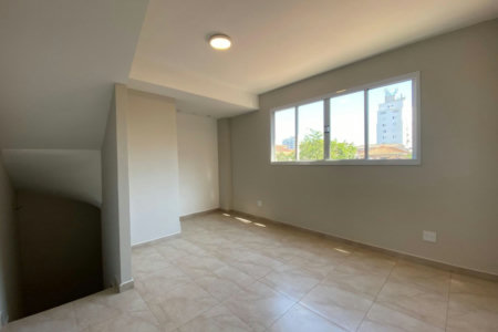 Casa com 2 dormitórios à venda, 106 m² por R$ 580.000,00 - Marapé - Santos/SP