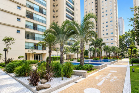 Apartamento mobiliado de 106 m² no Centro de São Bernardo, com 3 dormitórios, suíte, 3 vagas, vista livre e condomínio com lazer completo.