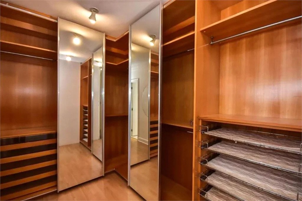 Apartamento à venda com 4 suítes em Paraíso do Morumbi, São Paulo, SP