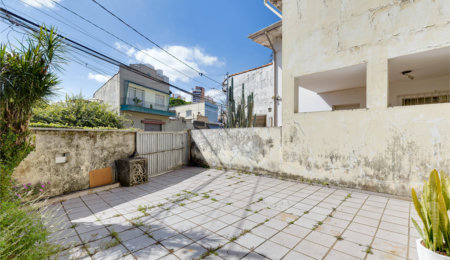 Sobrado à venda com 4 quartos, sendo 1 suíte,  em Chácara Santo Antônio (zona Sul), São Paulo, SP