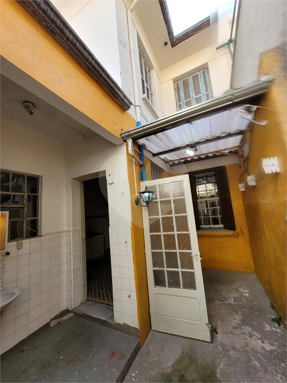 Sobrado à venda ou para alugar com 3 quartos em Vila Mariana, São Paulo, SP
