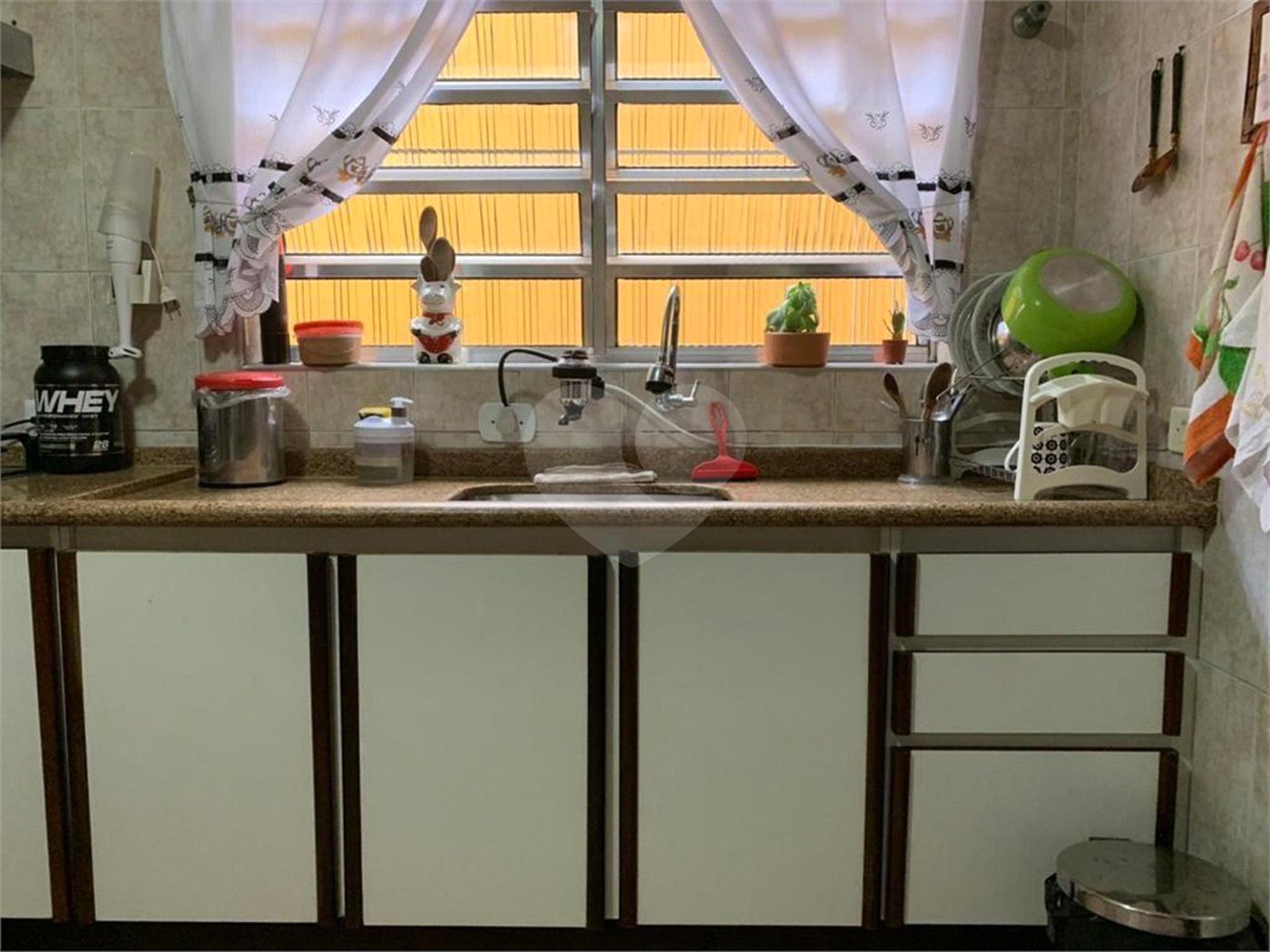 Sobrado à venda com 3 quartos, sendo 1 suíte,  em Vila Sabrina, São Paulo, SP