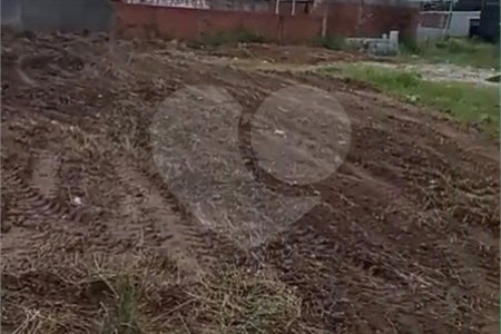 Terreno à venda em Jundiapeba, Mogi das Cruzes, SP