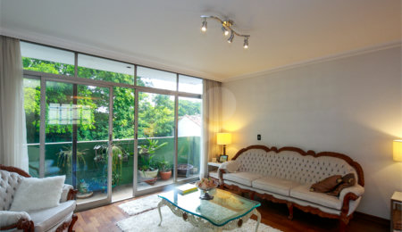 Apartamento à venda com 4 quartos, sendo 1 suíte,  em Chácara Santo Antônio (zona Sul), São Paulo, SP