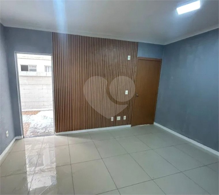 Apartamento à venda com 2 quartos em Olaria, Salto, SP