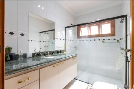 Casa à venda ou para alugar com 5 suítes no condomínio Residencial Morumbi, São Paulo - SP