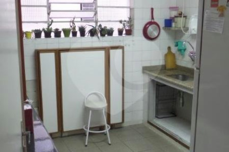 Apartamento para alugar com 2 quartos, sendo 1 suíte, em Jardim das Bandeiras, São Paulo, SP