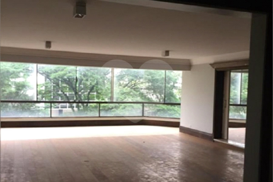 Apartamento à venda com 4 suítes em Vila Andrade, São Paulo, SP