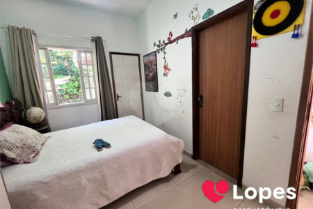 Casa à venda com 4 quartos, sendo 3 suítes, no condomínio Fazenda Cantagalo, Rio de Janeiro - RJ