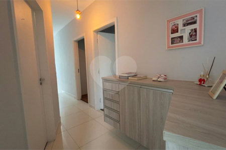 Casa à venda com 3 quartos, sendo 1 suíte,  no condomínio Jardim das Flores, Sorocaba - SP
