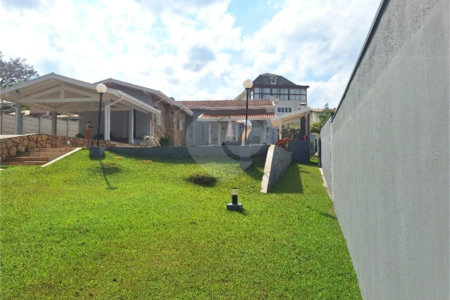 Casa à venda com 3 suítes no condomínio Vinhas da Vista Alegre Sede, Vinhedo - SP