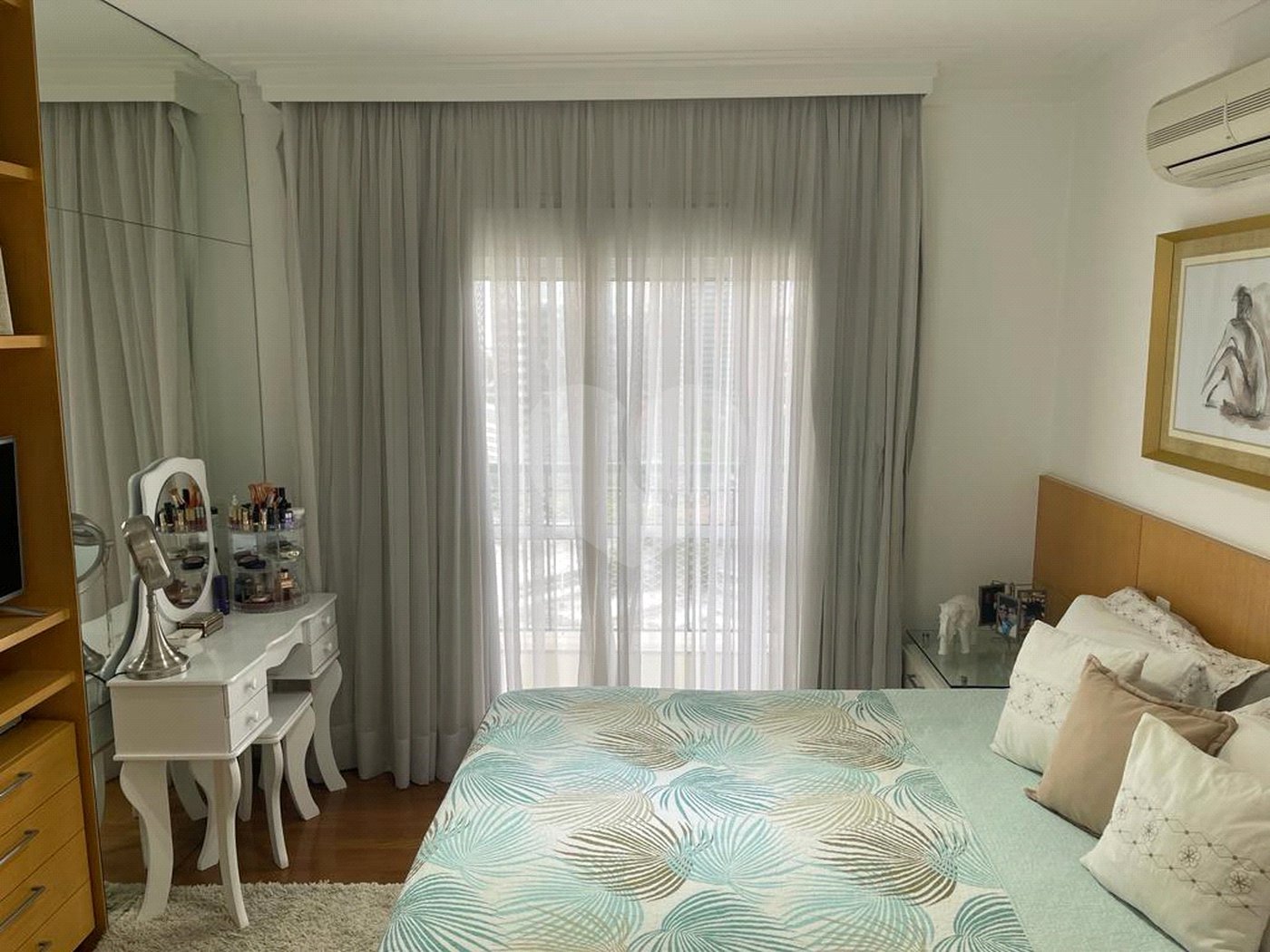 Apartamento à venda com 3 suítes em Vila Gertrudes, São Paulo, SP