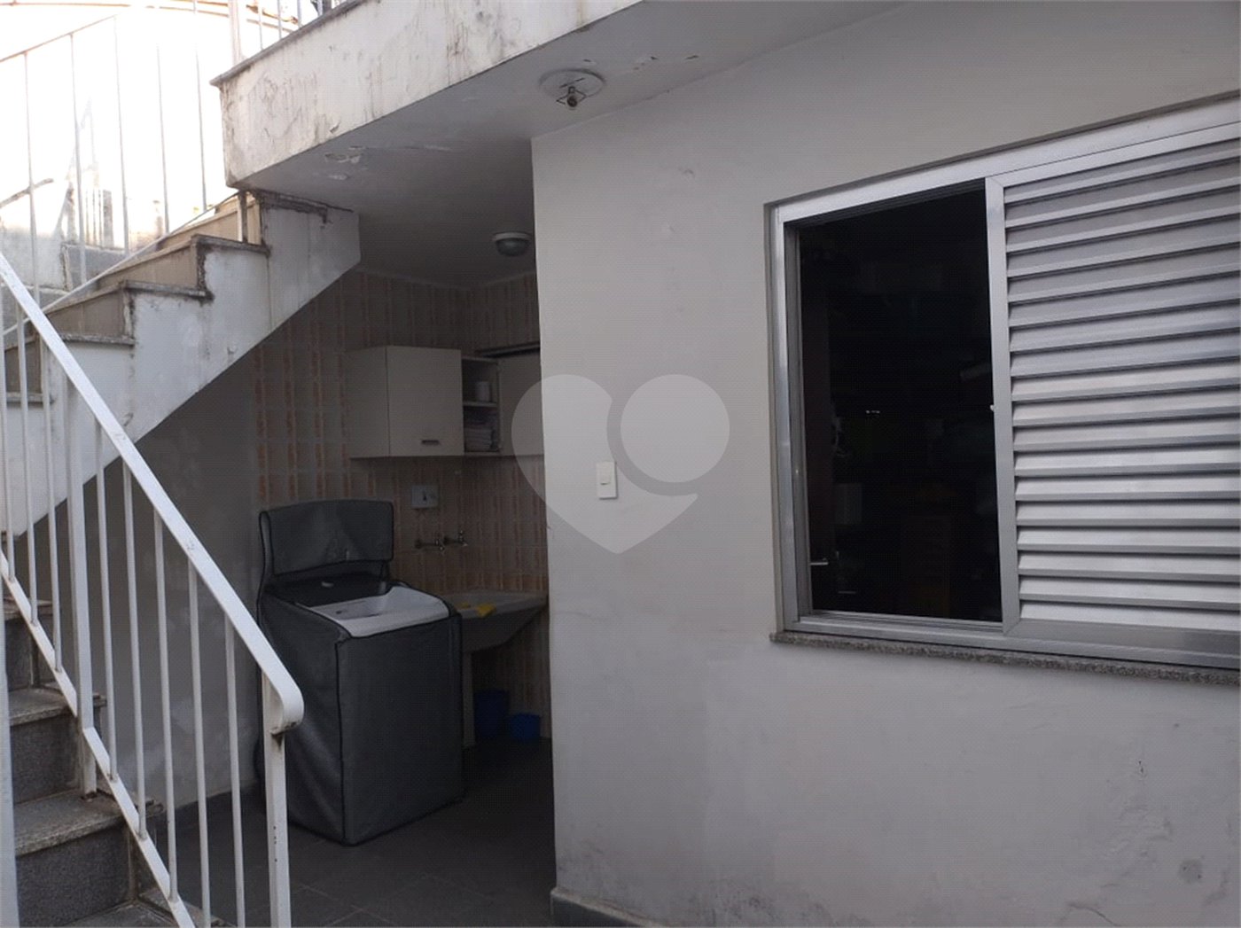 Sobrado à venda com 4 quartos, sendo 1 suíte,  em Parada Inglesa, São Paulo, SP