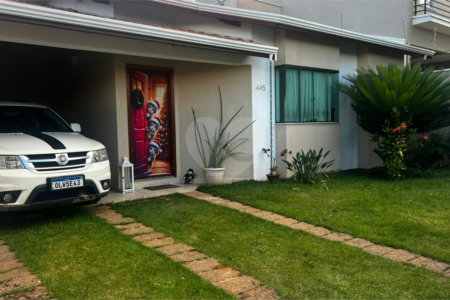 Casa à venda com 4 quartos, sendo 1 suíte,  em Jardim Esplanada, Indaiatuba, SP