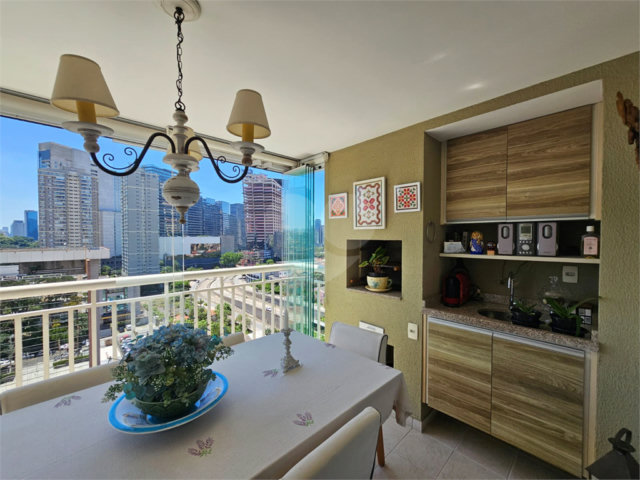 Apartamento à venda com 3 suítes em Chácara Santo Antônio (zona Sul), São Paulo, SP