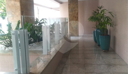 Apartamento à venda com 2 suítes em Guilhermina, Praia Grande, SP