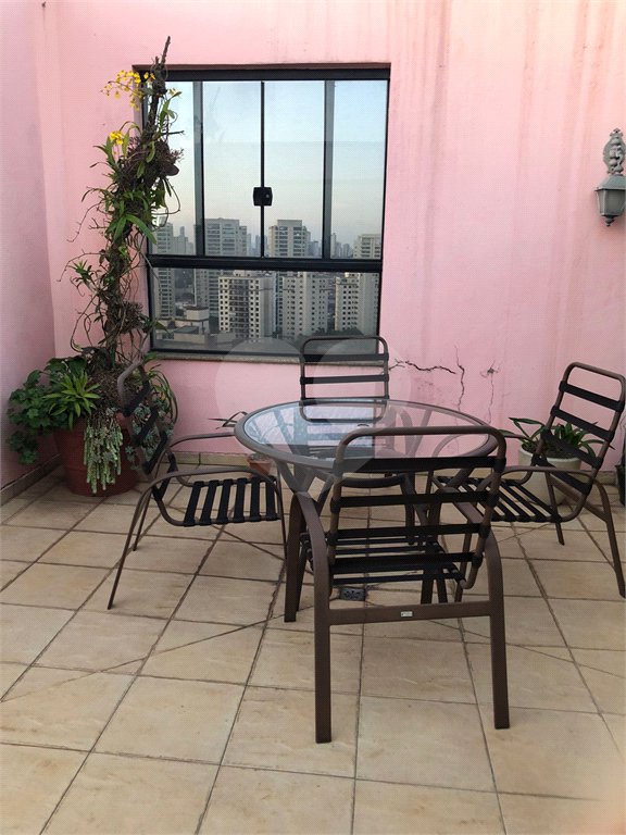 Apartamento à venda com 4 quartos, sendo 1 suíte, em Jardim Avelino, São Paulo, SP