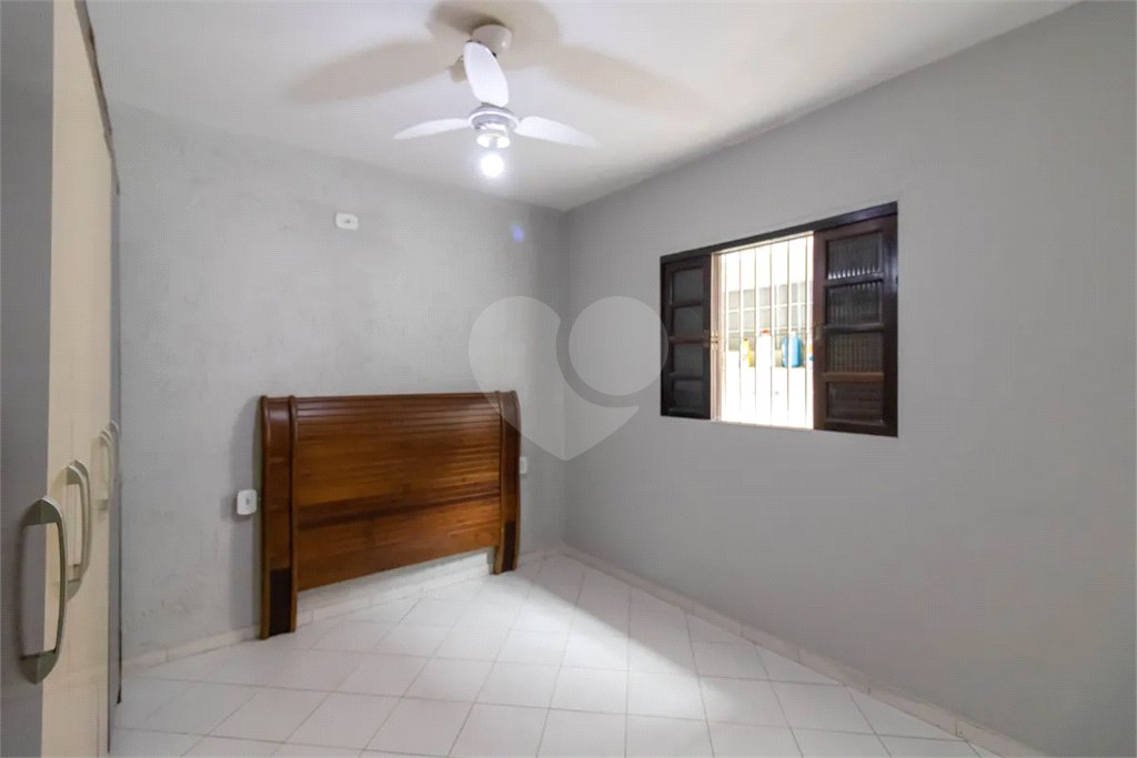 Casa à venda com 3 quartos, sendo 1 suíte, em Parque Santo Antônio, Guarulhos, SP