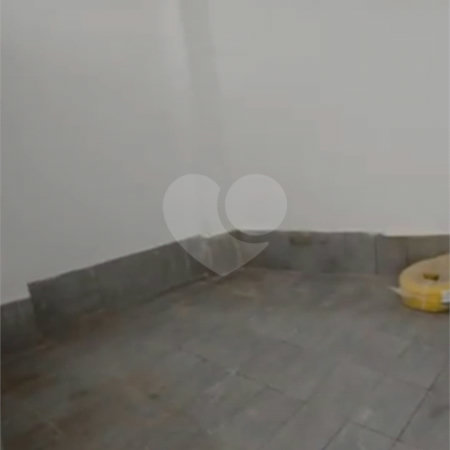 Sobrado à venda com 3 quartos em Vila Lageado, São Paulo, SP