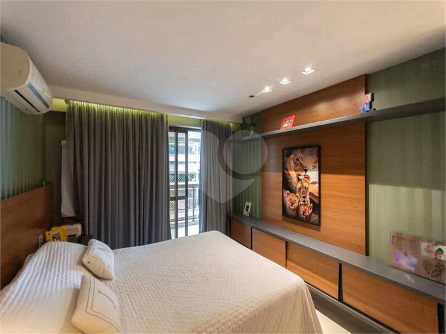 Apartamento à venda com 4 quartos, sendo 1 suíte,  em Tijuca, Rio de Janeiro, RJ